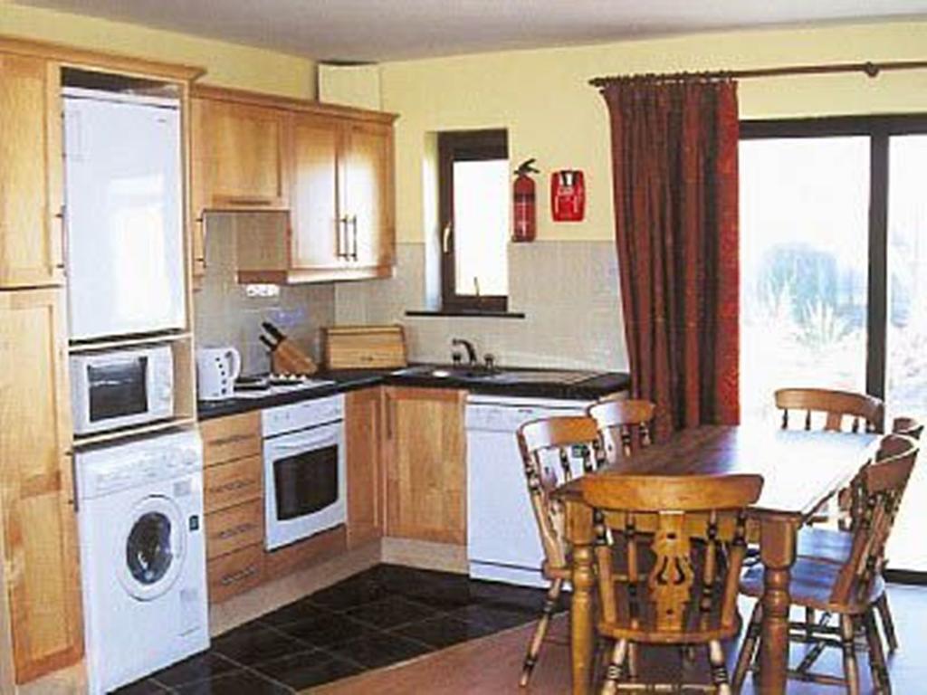 Kinsale Coastal Cottages Garrylucas Extérieur photo